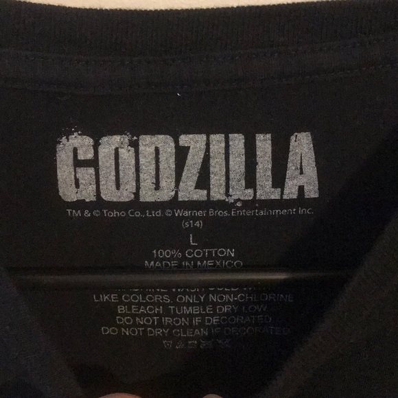Godzilla TShirt - Picture 2 of 2